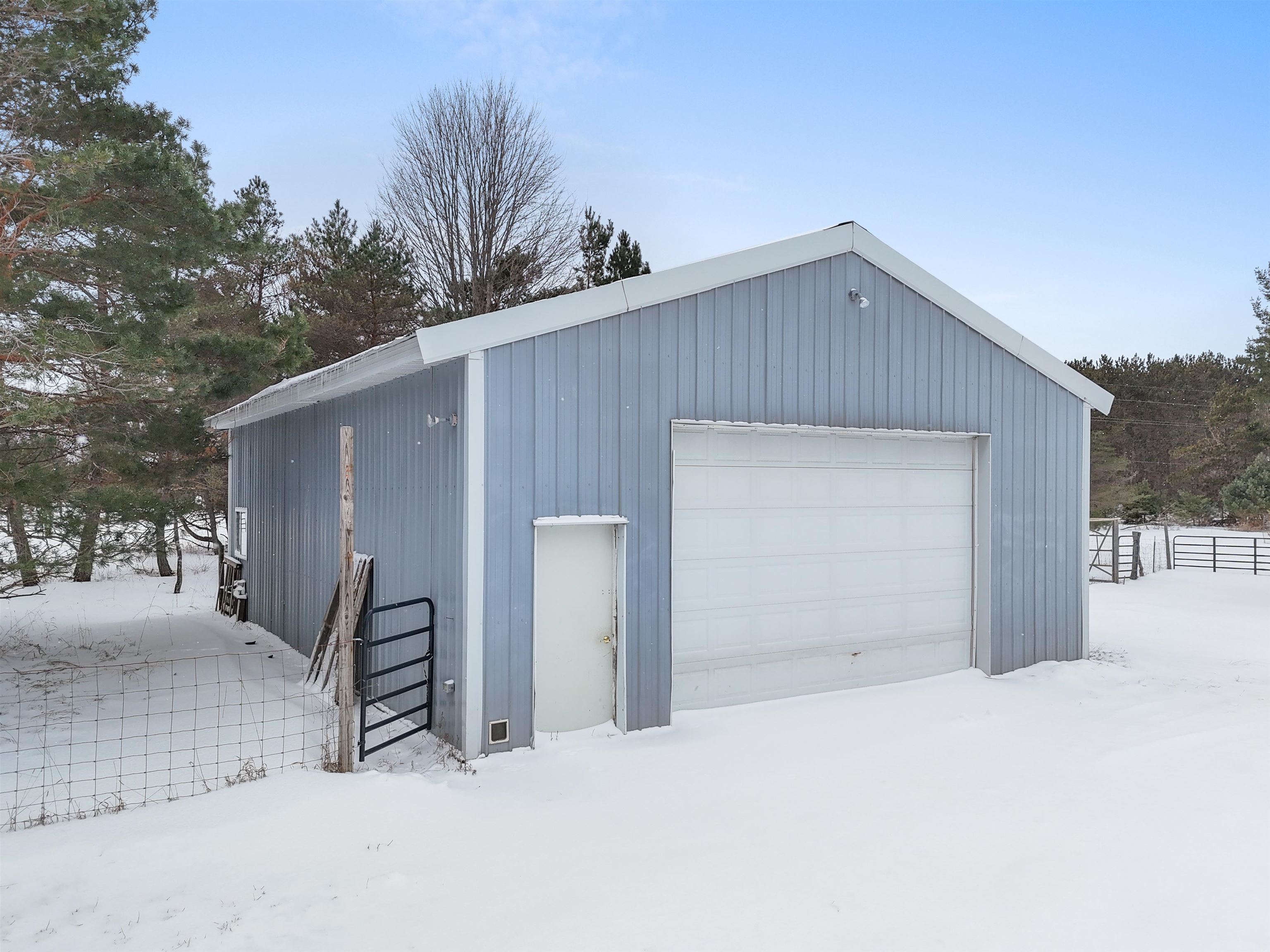 8530 Homestead Road Benzonia, MI 49616 - Photo 42 of 69
