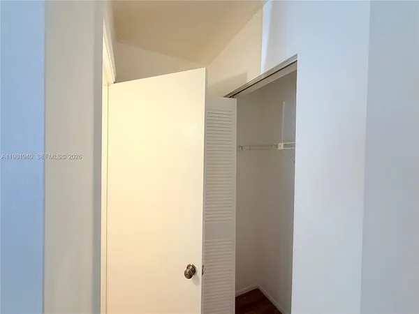 $1,600 | 107 Gardens Drive, Unit 106, Pompano Beach, FL 33069