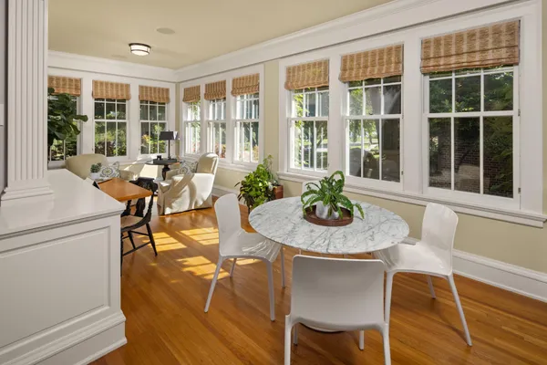 $2,895,000 | 2400 West Lake Of The Isles Parkway, Minneapolis, MN 55405