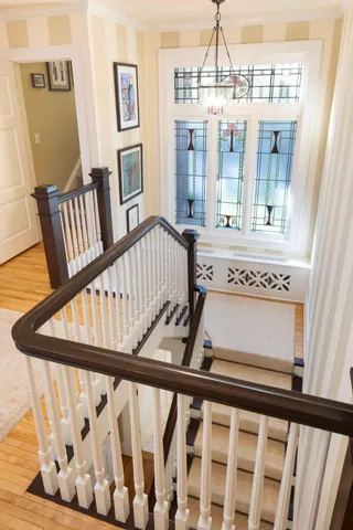 $2,895,000 | 2400 West Lake Of The Isles Parkway, Minneapolis, MN 55405