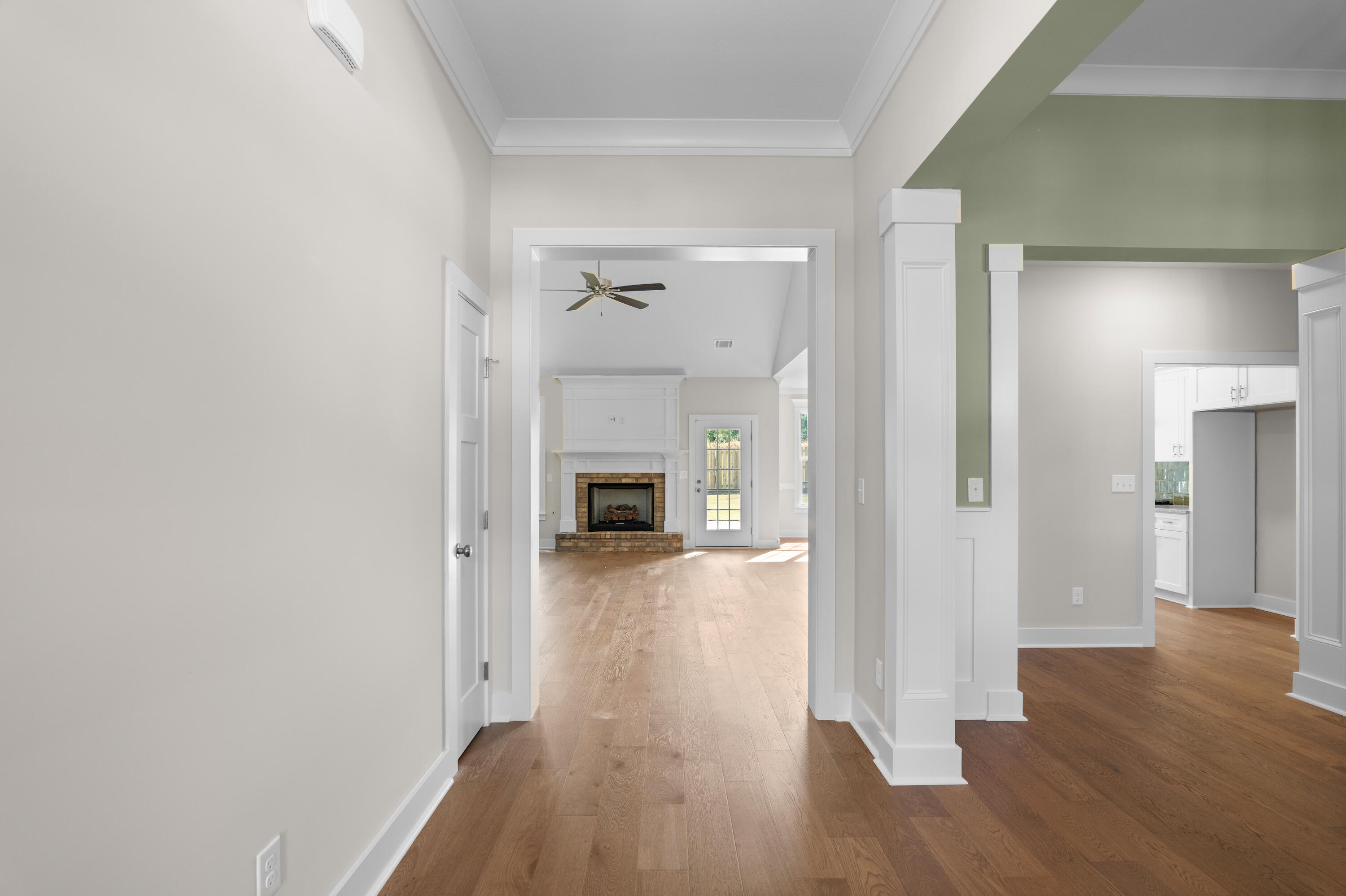 232 Dublin Loop Grovetown, GA 30813 - Photo 3 of 42 Foyer