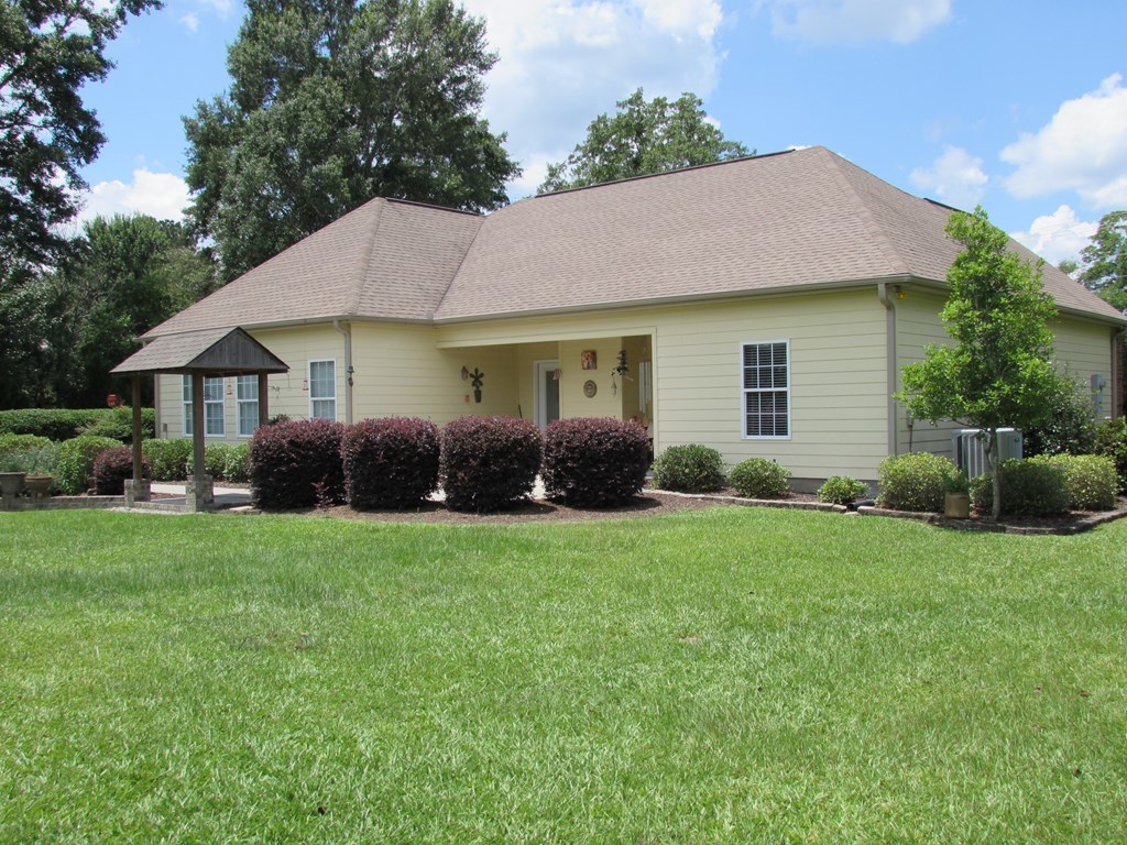 7440 Goodall Mill Road Macon, GA 31216 - Photo 31 of 33 a view of a house with backyard and garden