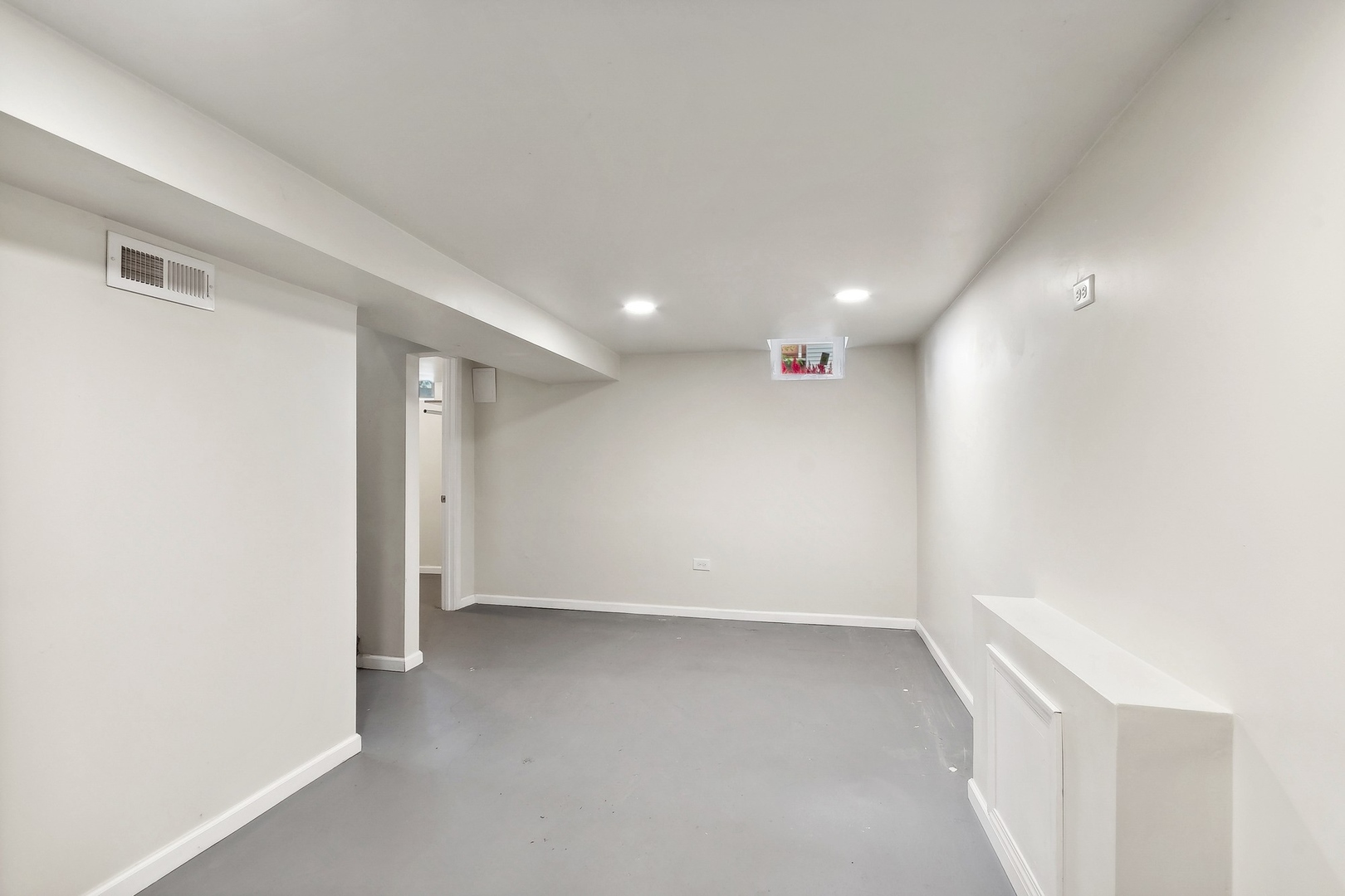 1513 Marquette Road Joliet, IL 60435 - Photo 12 of 16 a view of an empty room