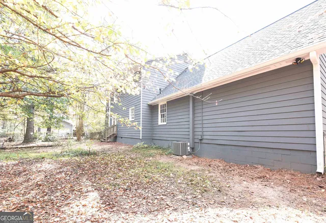 a backyard of a house