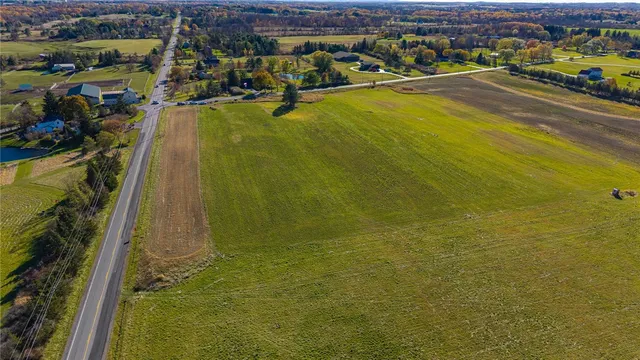 $229,900 | 1495 West Bloomfield Road, Mendon, NY 14472