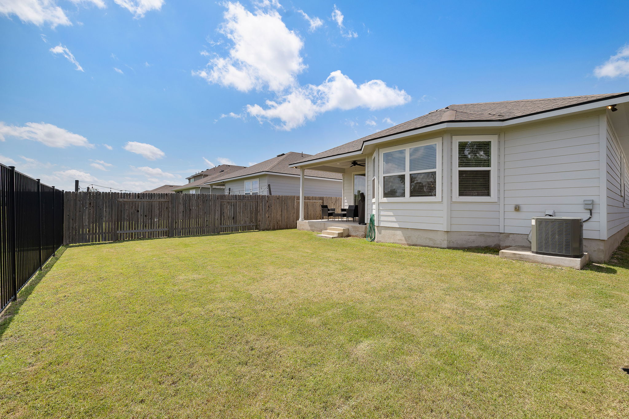 441 Gaida Loop Georgetown, TX 78628 - Photo 21 of 28