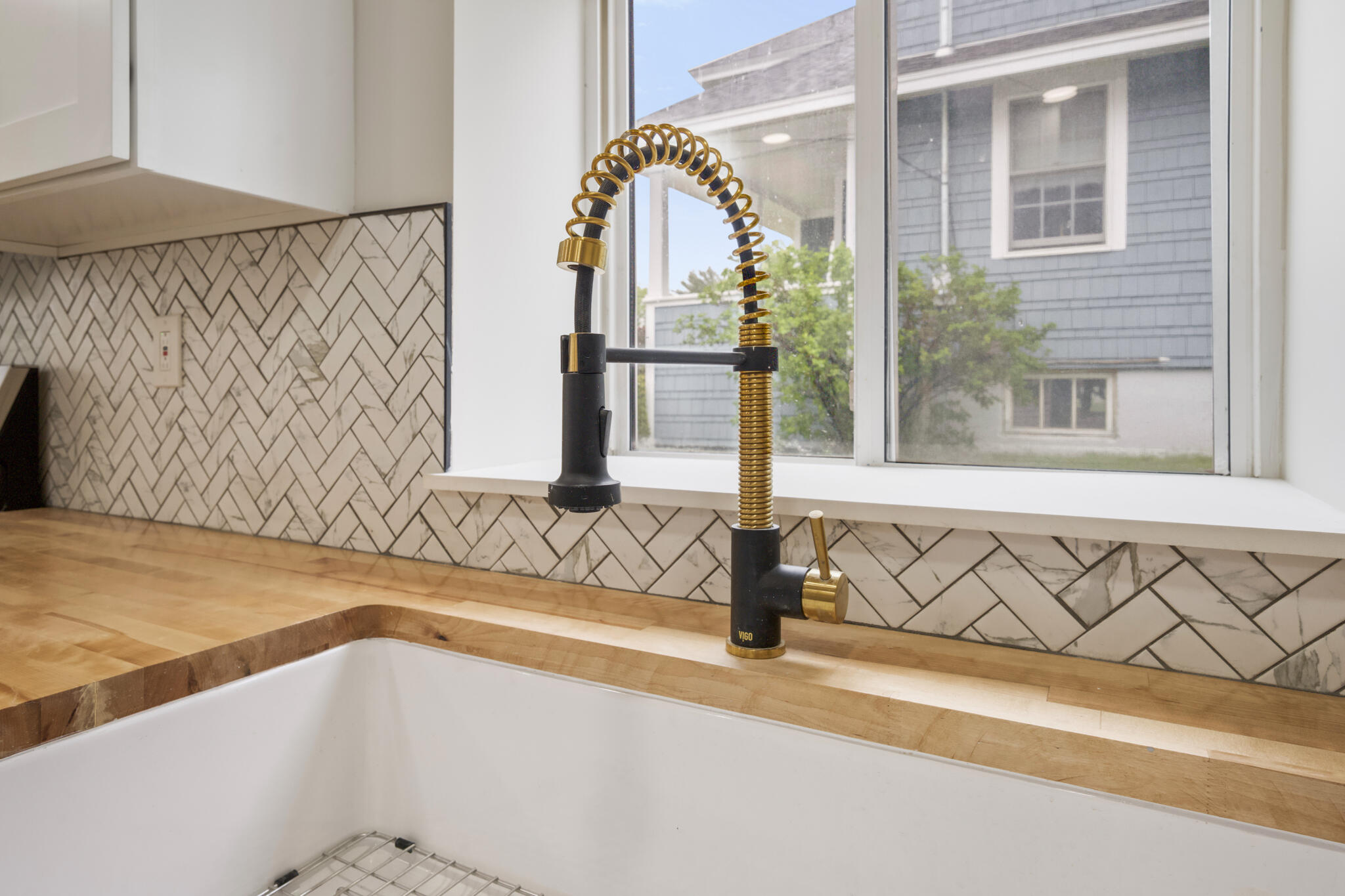 50 14th Street Bangor, ME 04401 - Photo 3 of 40 50 14th Street, Bangor, ME 04401