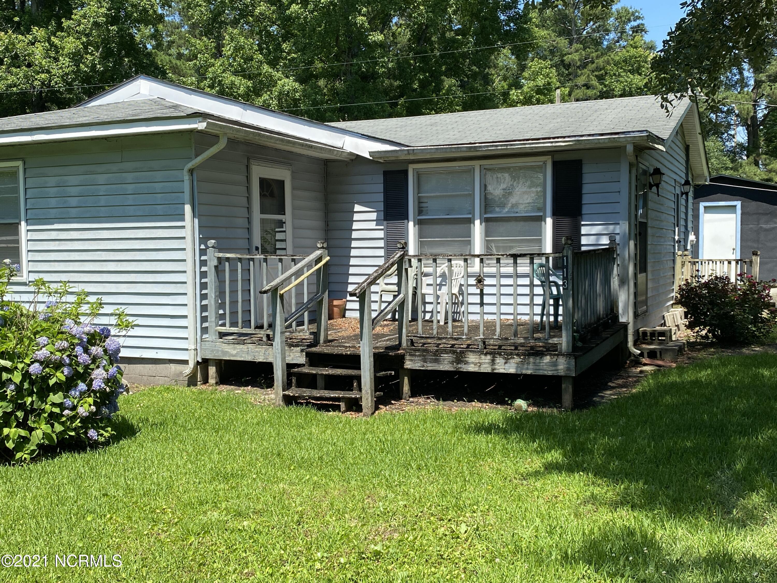 113 Rodeo Lane Jacksonville, NC 28540 - Photo 1 of 16 IMG_1846