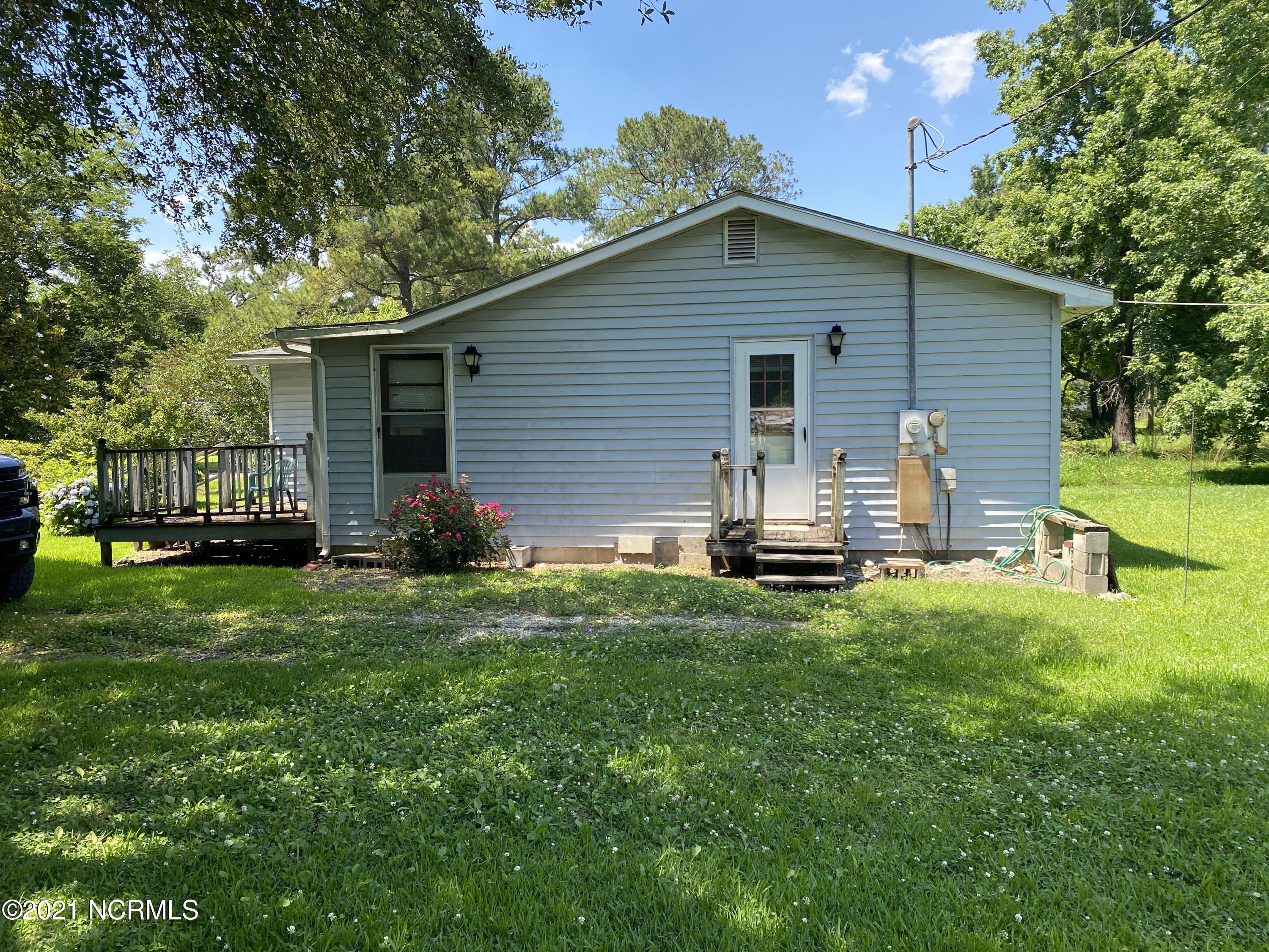 113 Rodeo Lane Jacksonville, NC 28540 - Photo 14 of 16 IMG_1843