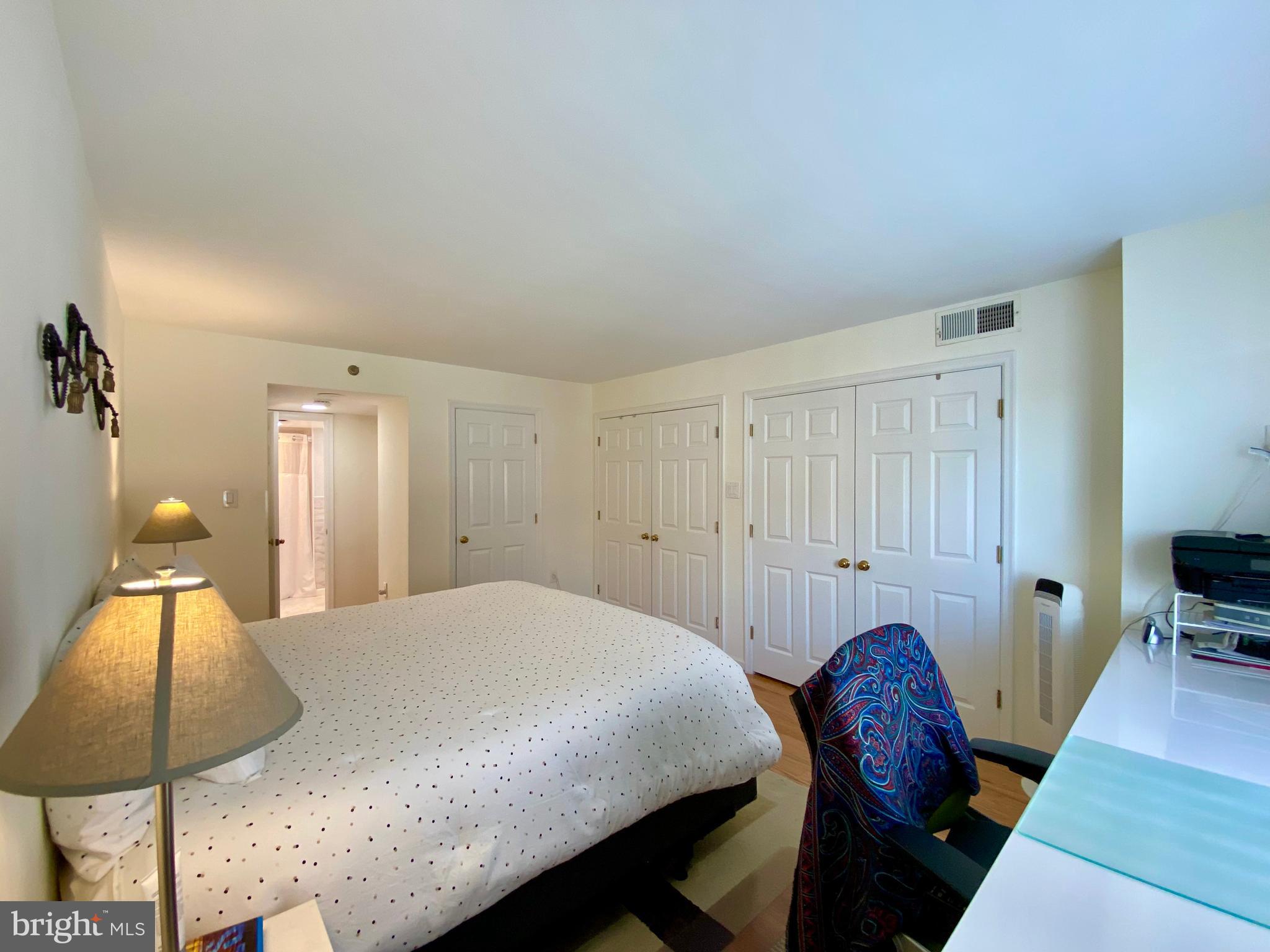 1301 North Courthouse Road, Unit 812 Arlington, VA 22201 - Photo 30 of 44 Primary Bedroom