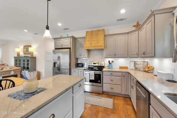 $542,000 | 605 Magnolia Street, Long Beach, MS 39560