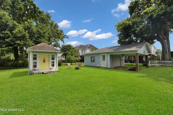 $542,000 | 605 Magnolia Street, Long Beach, MS 39560