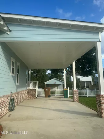 $542,000 | 605 Magnolia Street, Long Beach, MS 39560