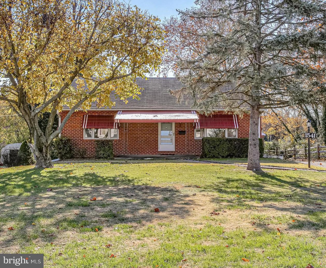 1541 Sulphur Spring Road Baltimore, MD 21227 - Photo 27 of 29 Front