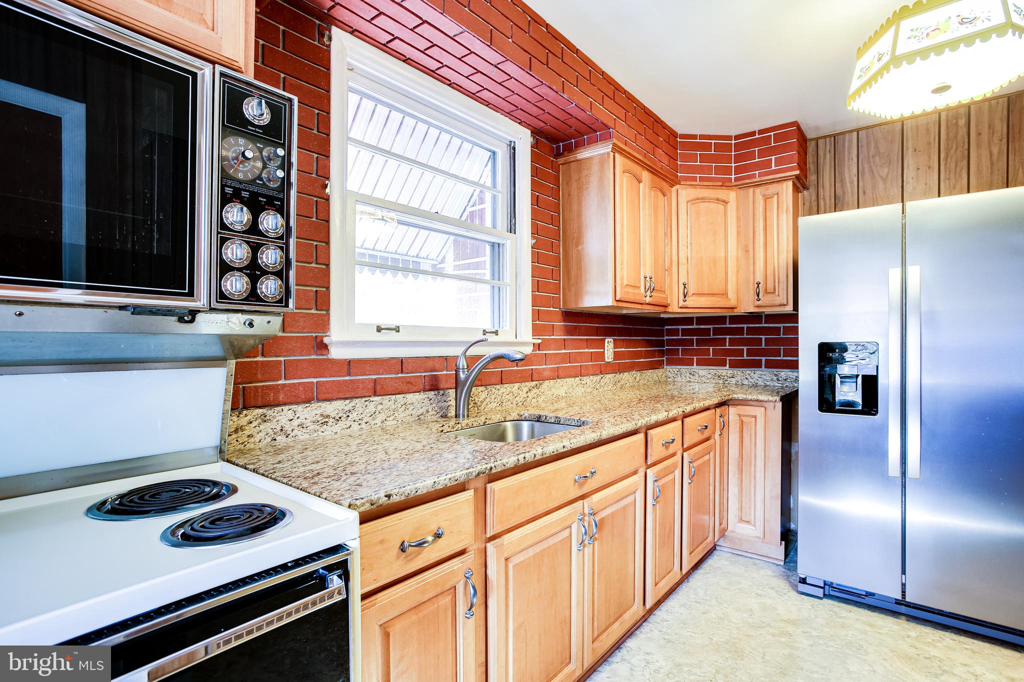 1541 Sulphur Spring Road Baltimore, MD 21227 - Photo 7 of 29 Kitchen