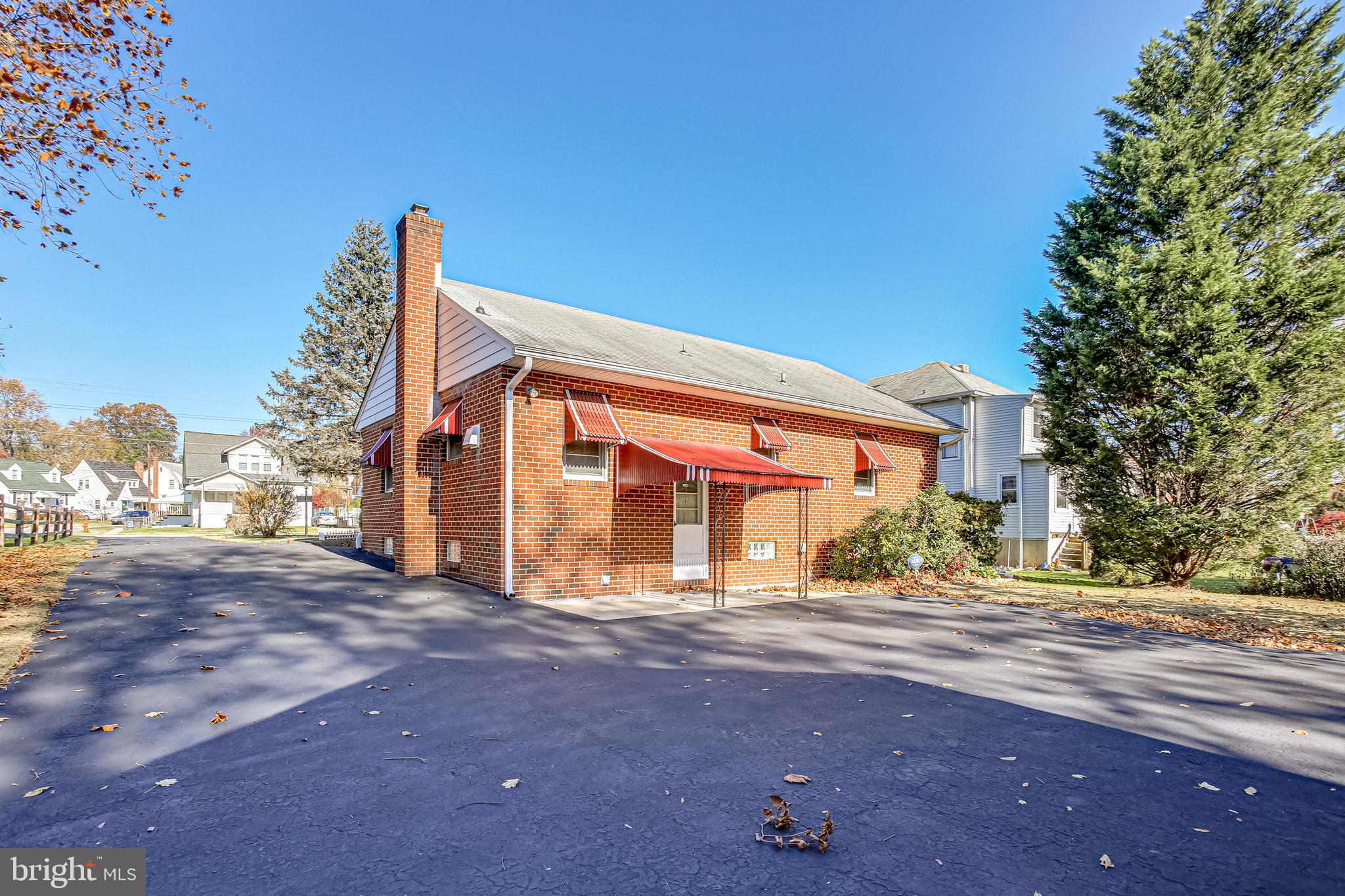 1541 Sulphur Spring Road Baltimore, MD 21227 - Photo 8 of 29 Rear