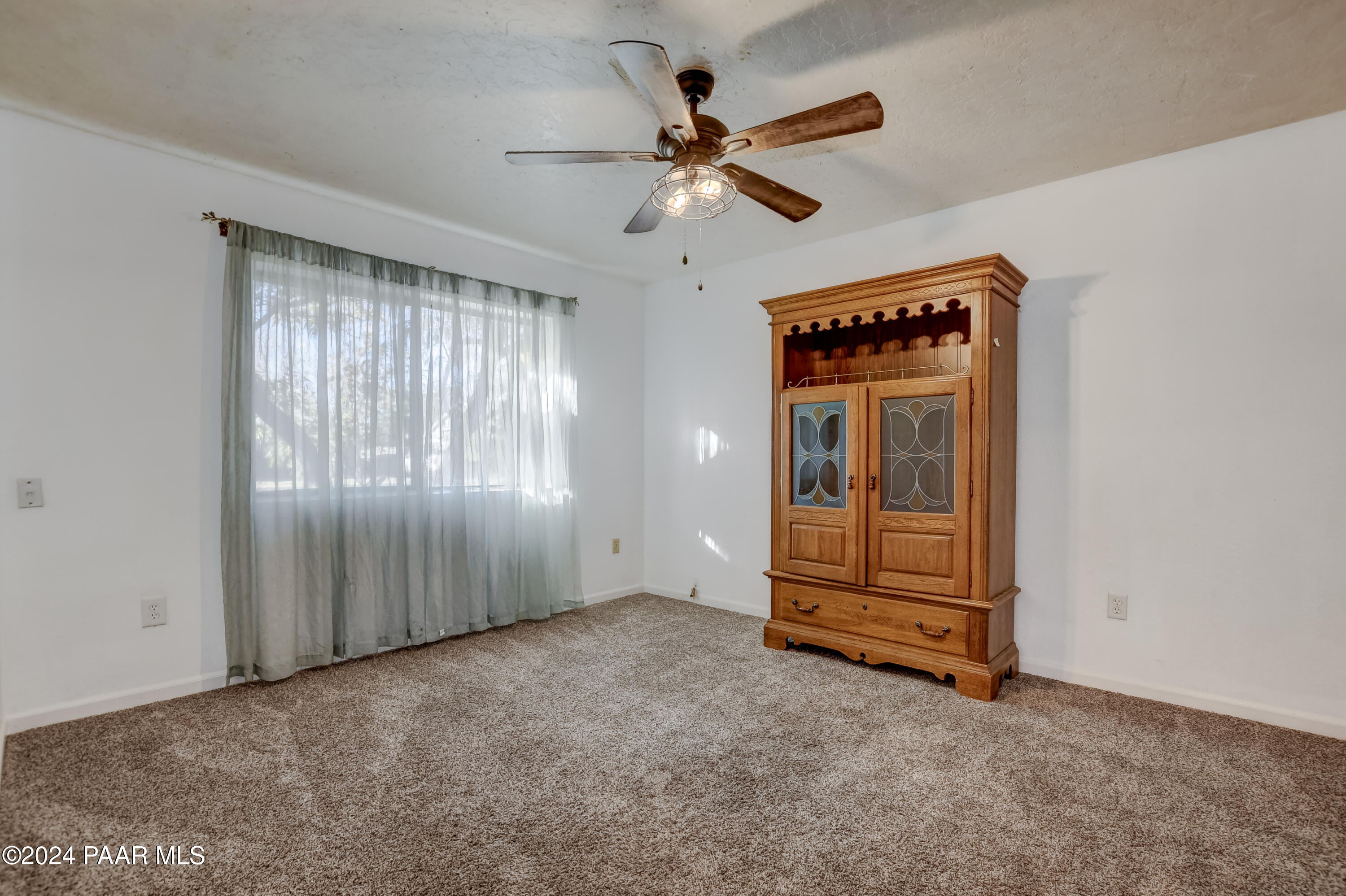 7150 East Silverlode Drive Prescott Valley, AZ 86314 - Photo 31 of 34 Primary Bedroom 1