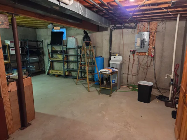 $399,900 | 4131 Maple Drive, Delavan, WI 53115