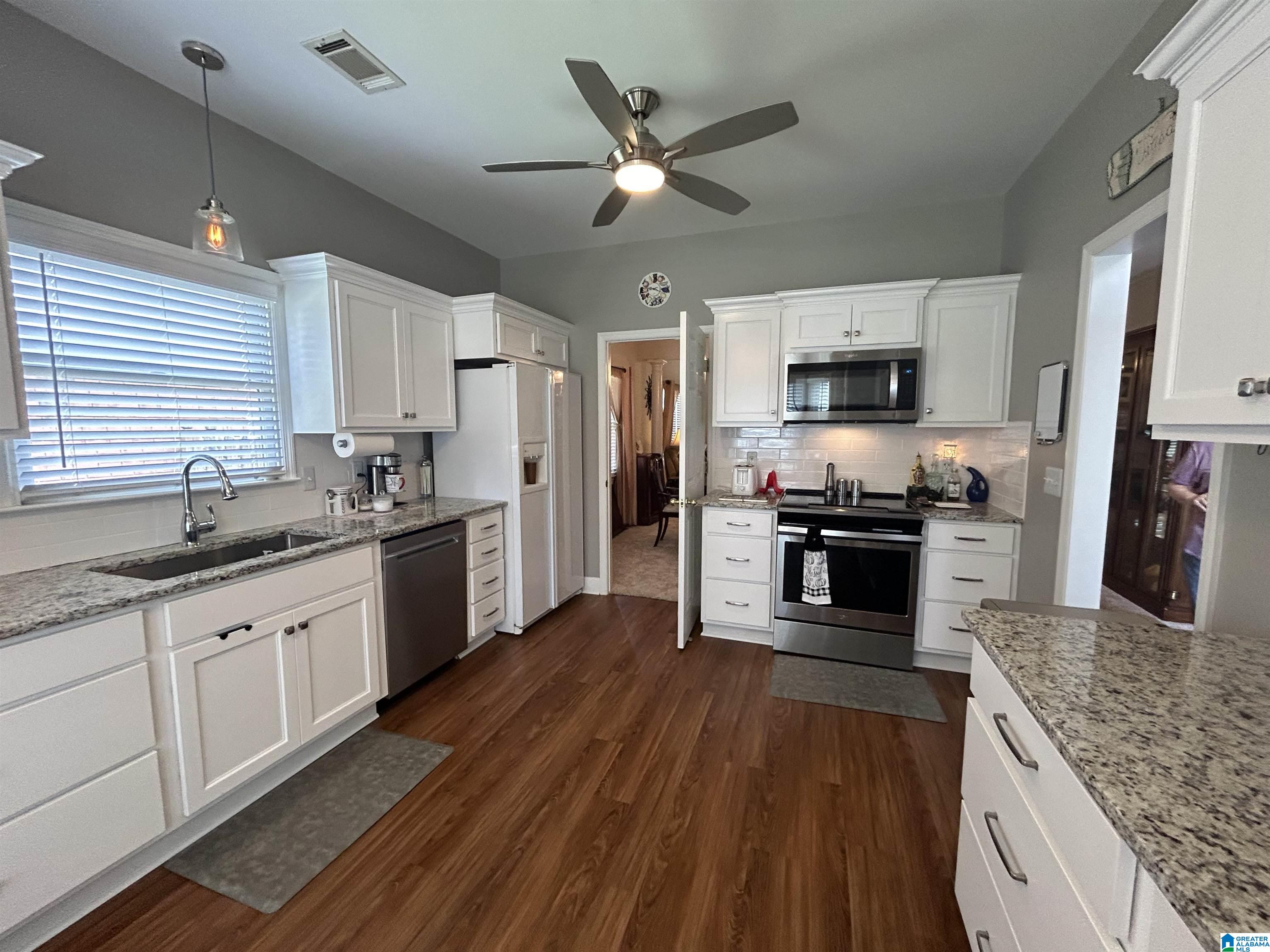 132 Paradise Lake Road Birmingham, AL 35244 - Photo 8 of 30