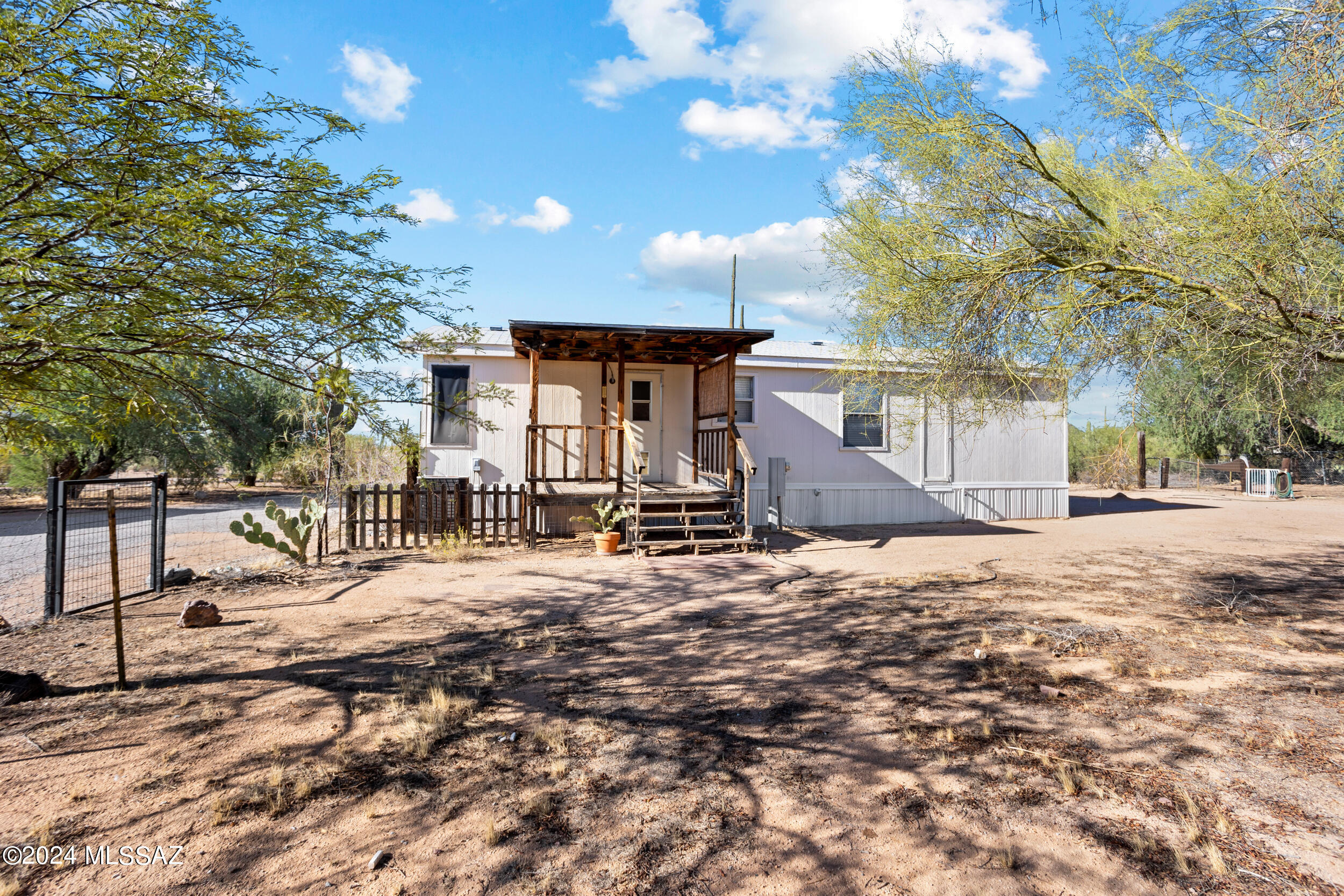 11451 West Ina Road Tucson, AZ 85743 - Photo 21 of 26