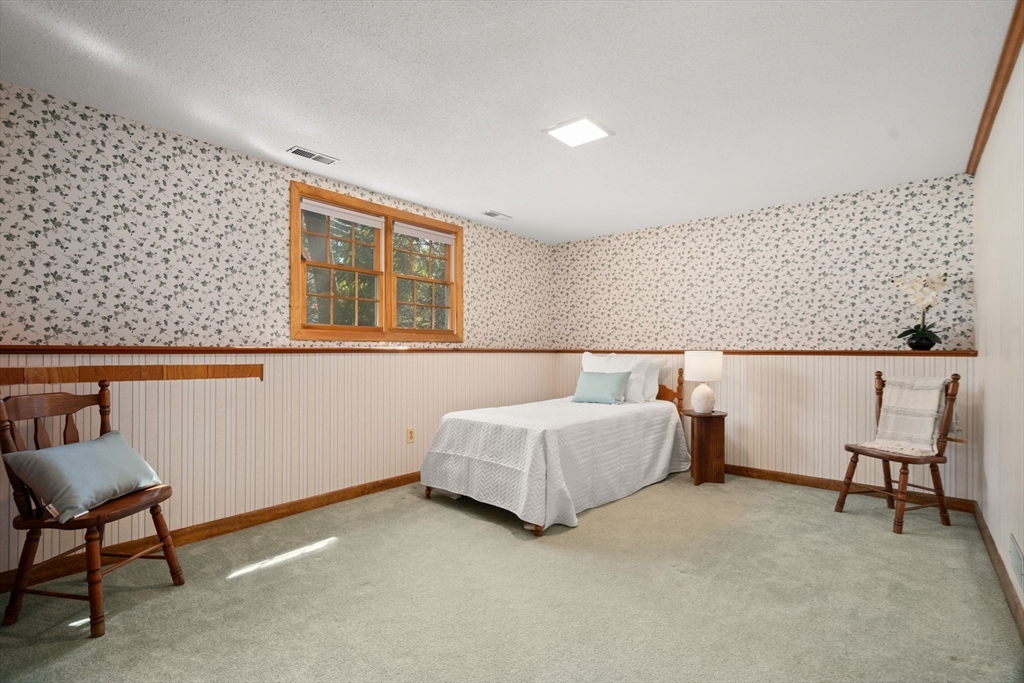 10 Brookbridge Road Peabody, MA 01960 - Photo 16 of 25 Gallery Image 16