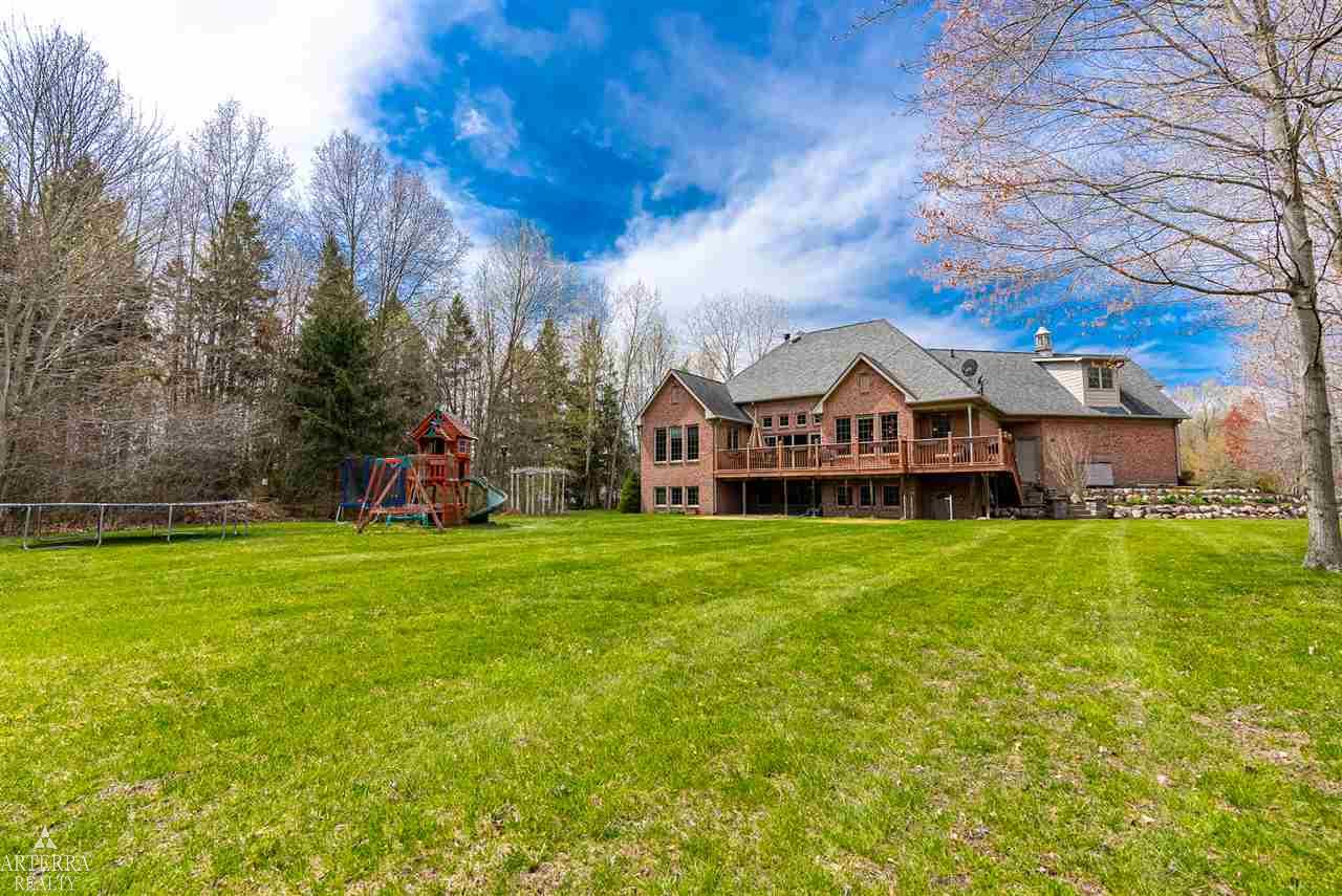8045 Morrow Road Algonac, MI 48001 - Photo 49 of 63 50039985-48.JPG