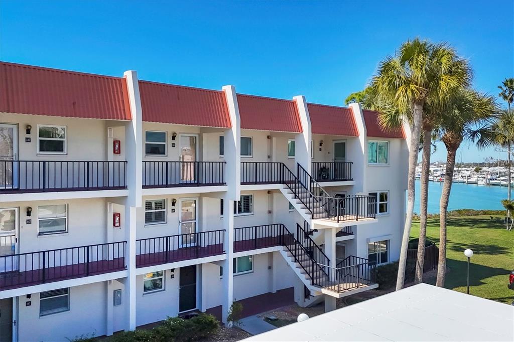 210 Santa Maria Street, Unit 248 Venice, FL 34285 - Photo 51 of 72