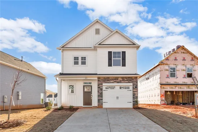 $285,900 | 245 Brown Circle, Easley, SC 29642
