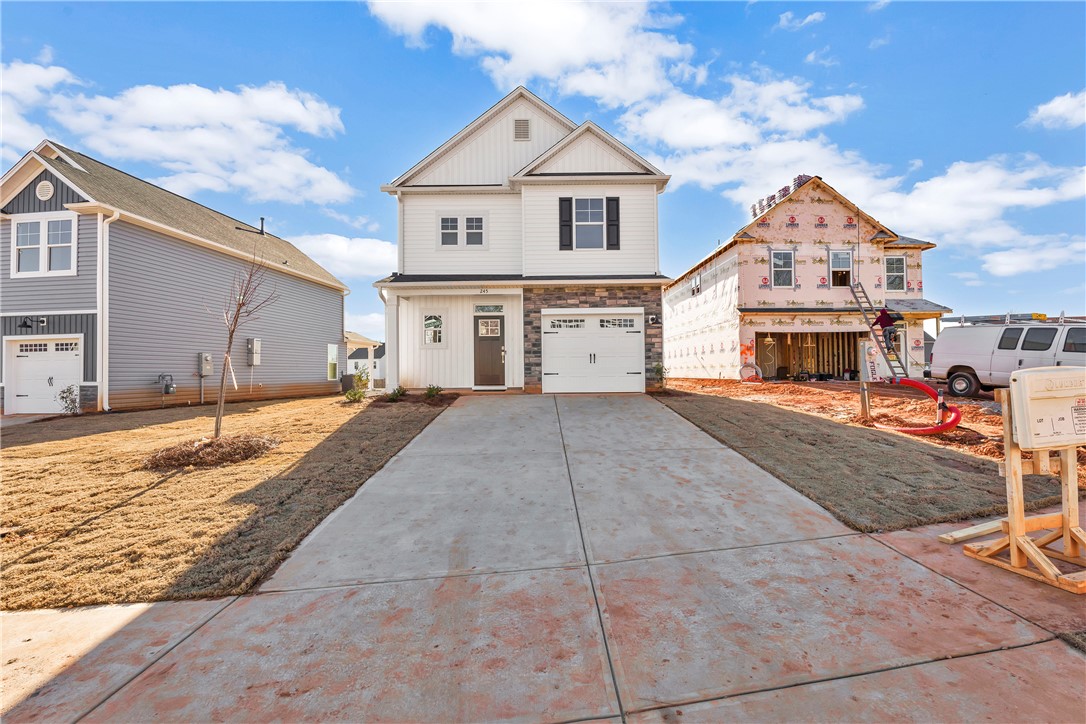 245 Brown Circle Easley, SC 29642 - Photo 2 of 25