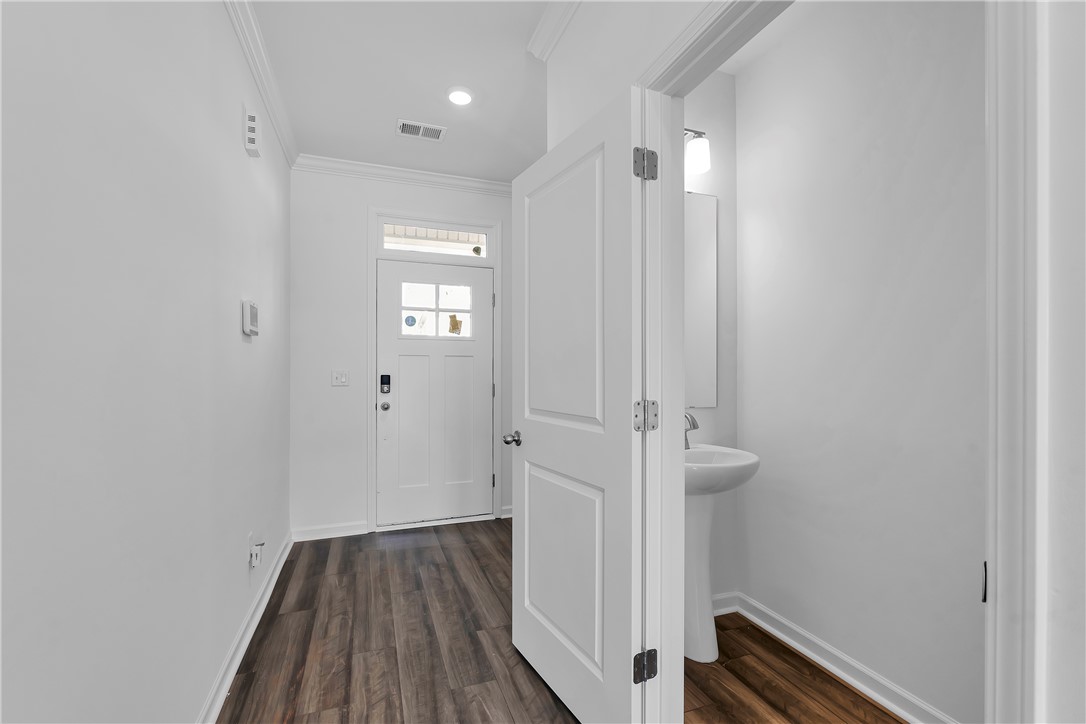 245 Brown Circle Easley, SC 29642 - Photo 5 of 25