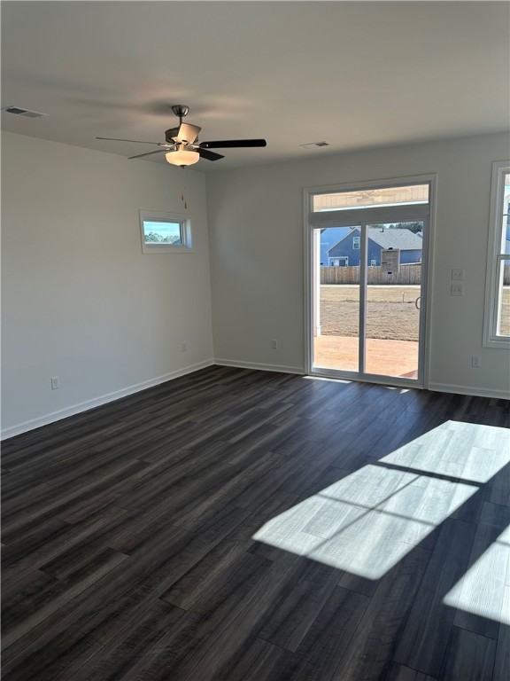 245 Brown Circle Easley, SC 29642 - Photo 7 of 9