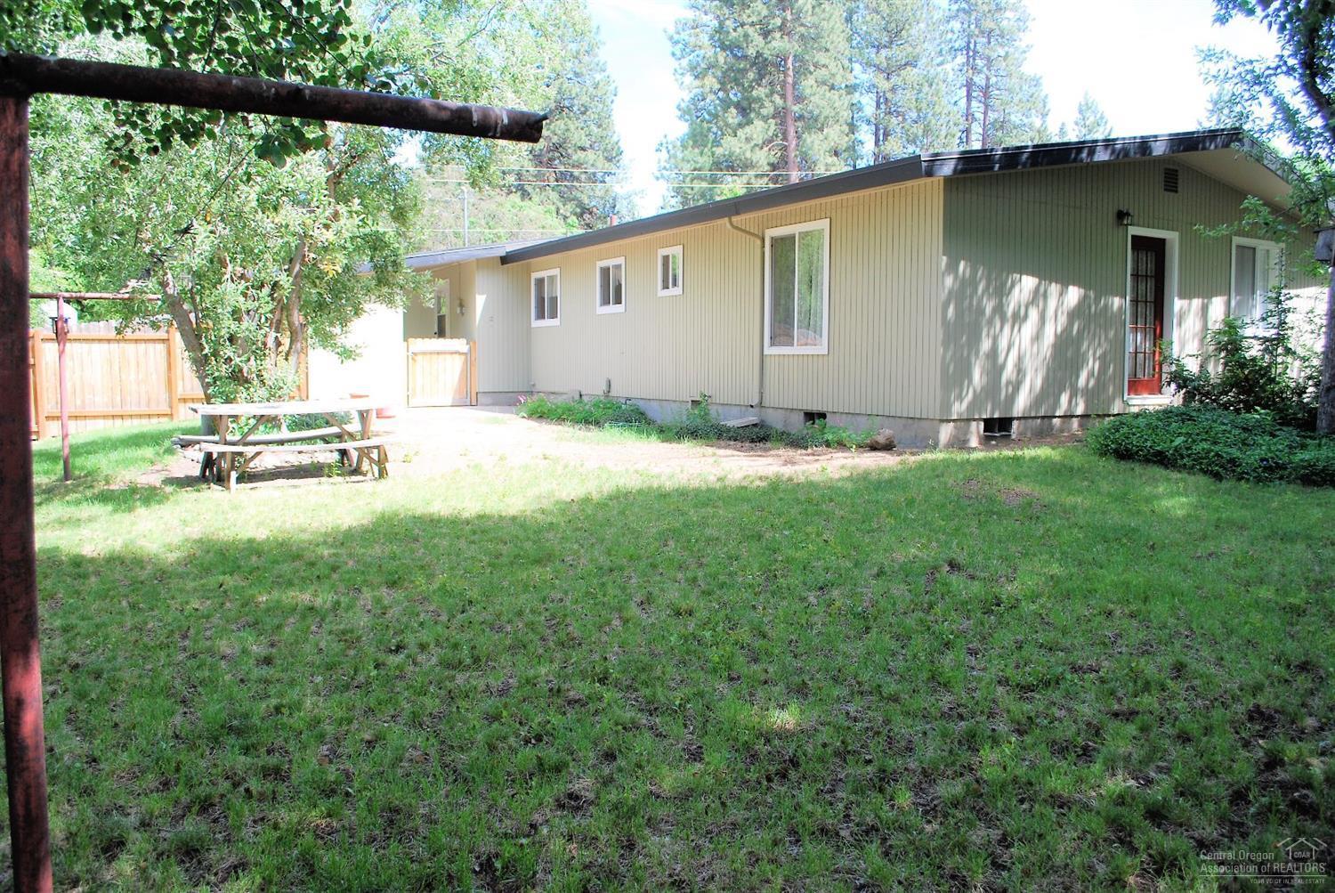 1238 Northeast Jones Road Bend, OR 97701 - Photo 19 of 25 Additional Photo