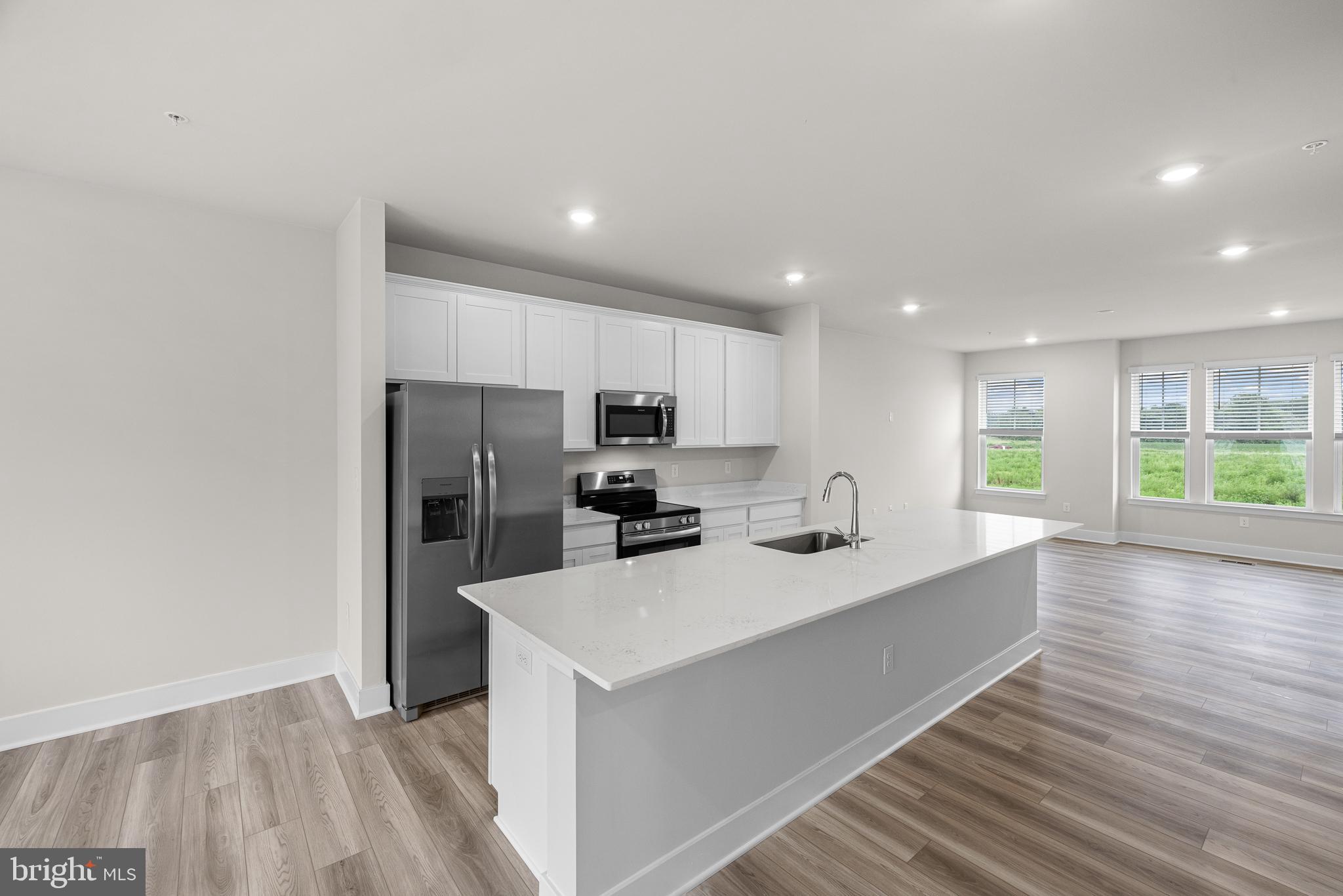 1810 Smith Is Road Baltimore, MD 21244 - Photo 2 of 15