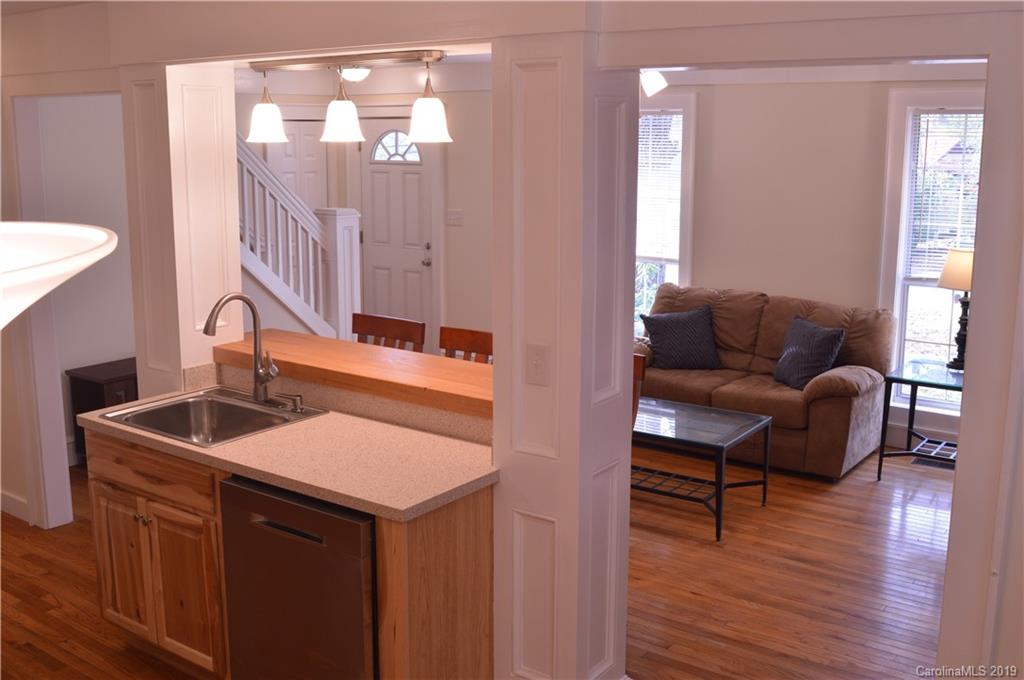 73 Knoll Ridge Drive Asheville, NC 28804 - Photo 5 of 20
