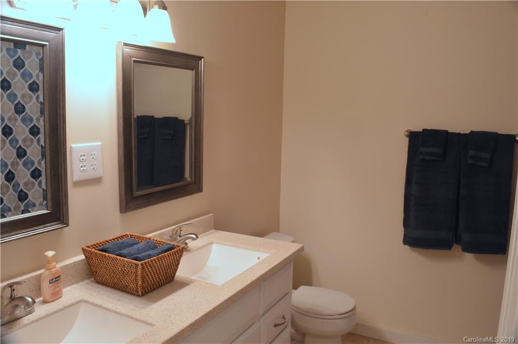 73 Knoll Ridge Drive Asheville, NC 28804 - Photo 7 of 20