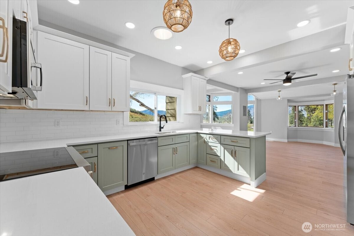 882 Lower Joe Creek Road Manson, WA 98831 - Photo 12 of 32