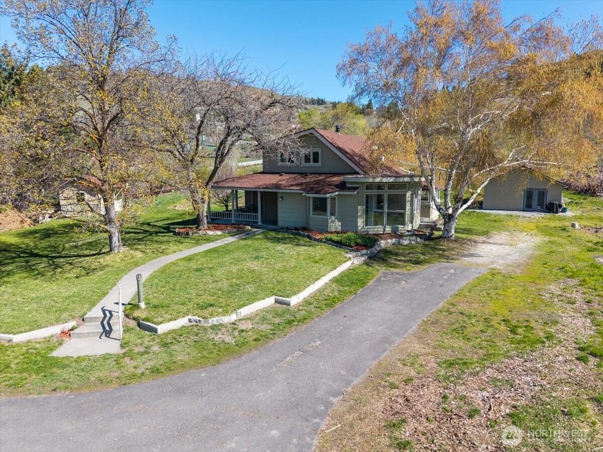 882 Lower Joe Creek Road Manson, WA 98831 - Photo 2 of 32