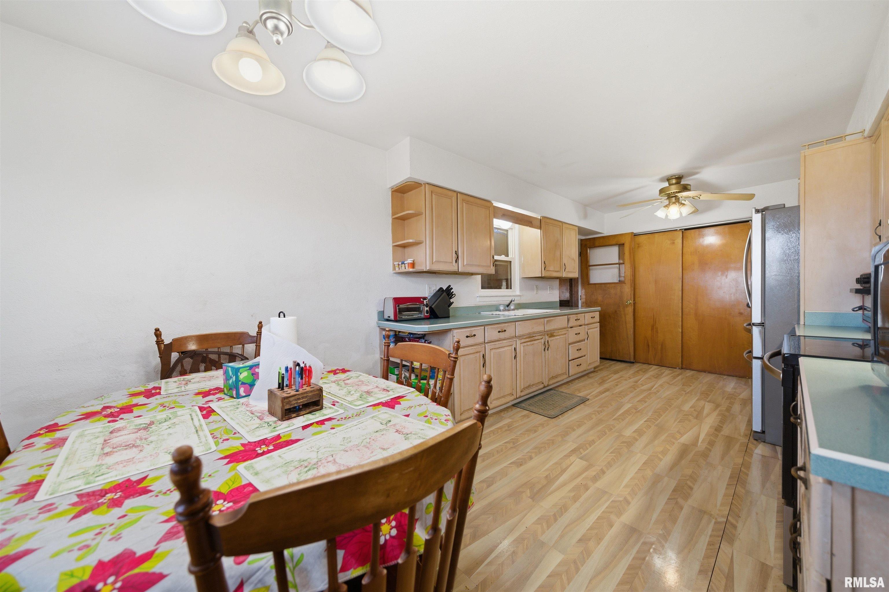 2841 Allentown Road Pekin, IL 61554 - Photo 13 of 26