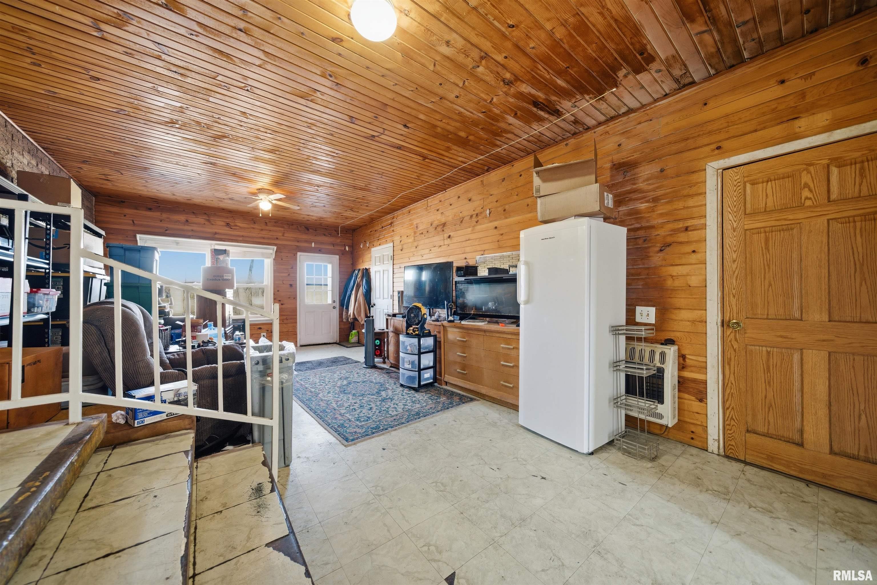 2841 Allentown Road Pekin, IL 61554 - Photo 22 of 26