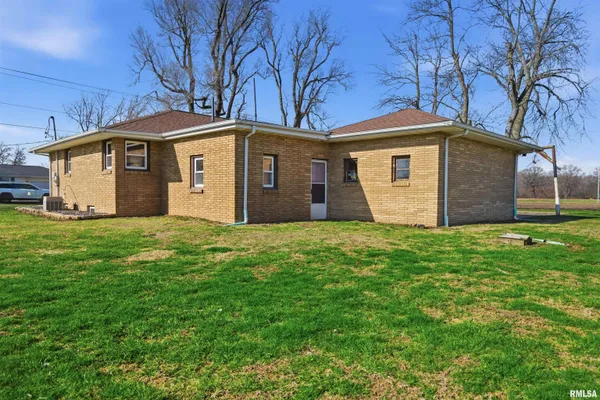 $200,000 | 2841 Allentown Road, Pekin, IL 61554