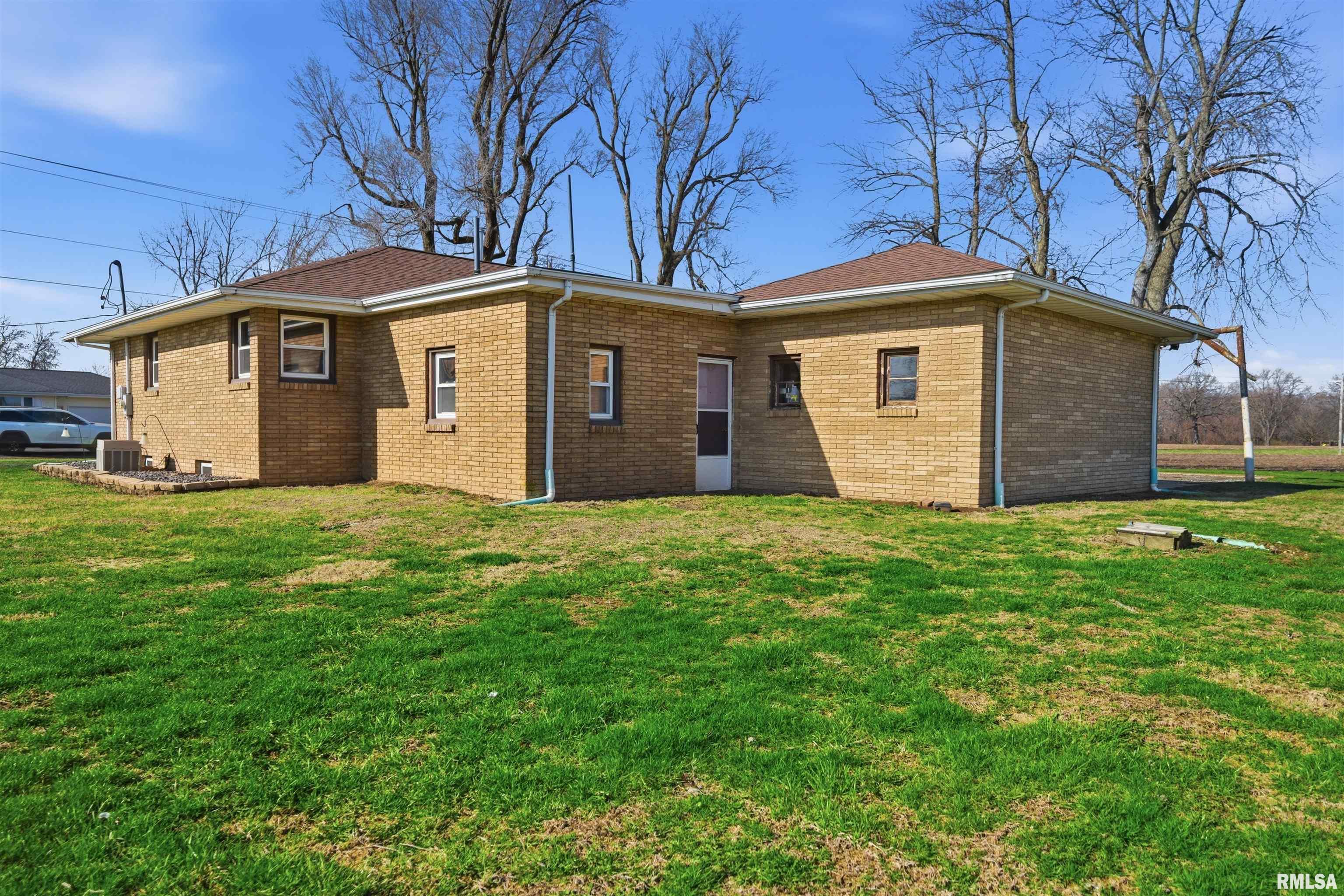 2841 Allentown Road Pekin, IL 61554 - Photo 23 of 26