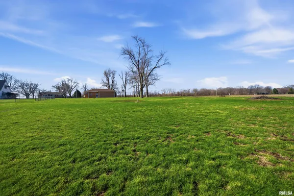 $200,000 | 2841 Allentown Road, Pekin, IL 61554