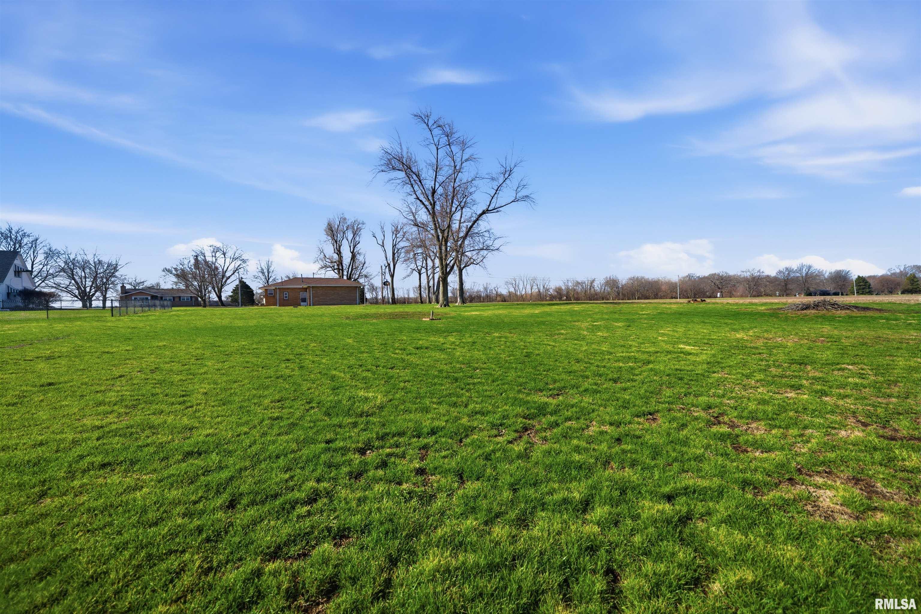 2841 Allentown Road Pekin, IL 61554 - Photo 24 of 26