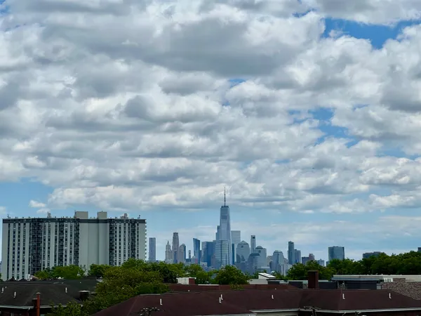 $2,550 | 500 Central Avenue, Unit 504, Union City, NJ 07087