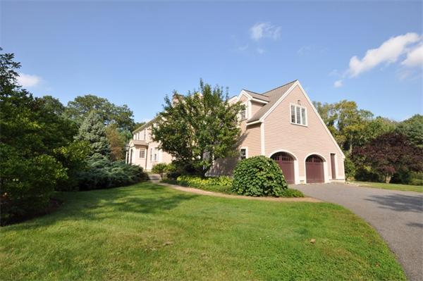 126 Strawberry Hill Road Acton, MA 01742 - Photo 8 of 17 Gallery Image 8