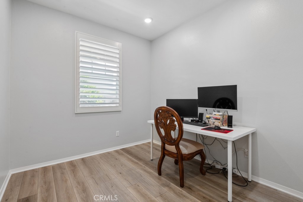 6767 Rowen Way Riverside, CA 92504 - Photo 13 of 32 Gallery Image 13