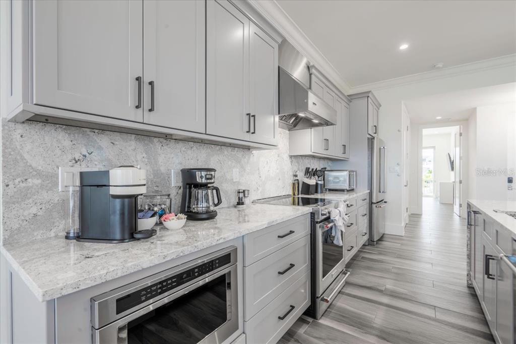 810 39th Street Marathon, FL 33050 - Photo 13 of 100