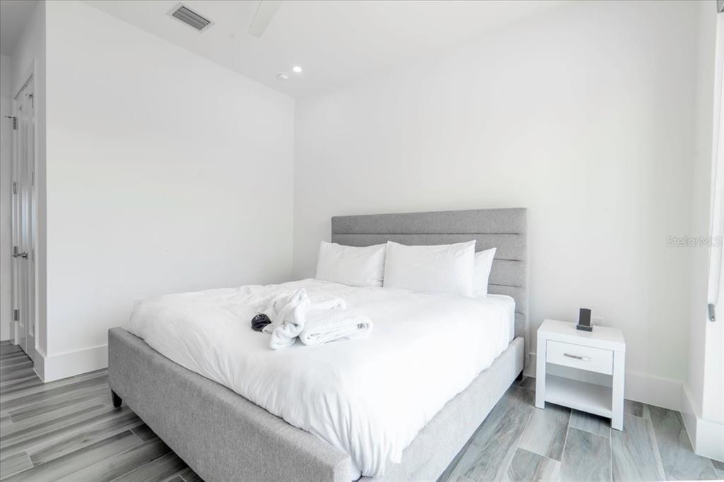 810 39th Street Marathon, FL 33050 - Photo 15 of 100