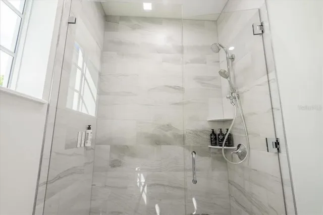 $4,690,000 | 810 39th Street, Marathon, FL 33050