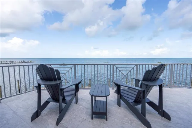 $4,690,000 | 810 39th Street, Marathon, FL 33050